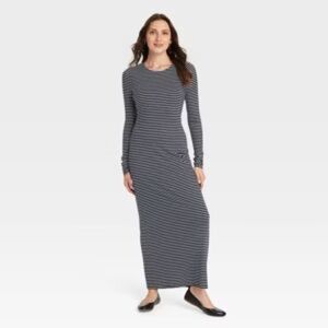 Universal Thread Crew Neck Long Sleeve Maxi Dress in Navy Blue & White Stripes